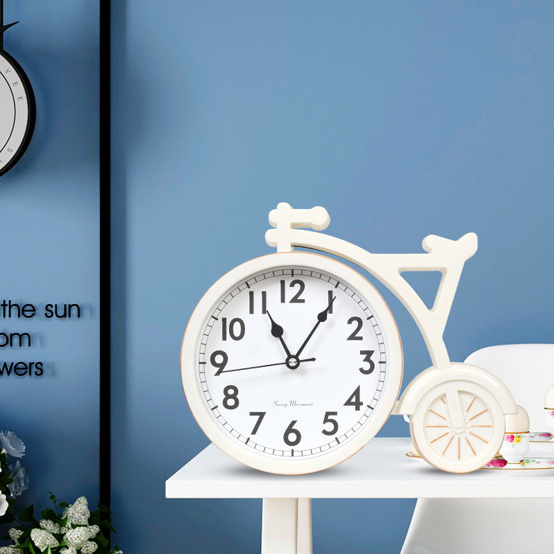 Modern Resin Decorative Desk Clock